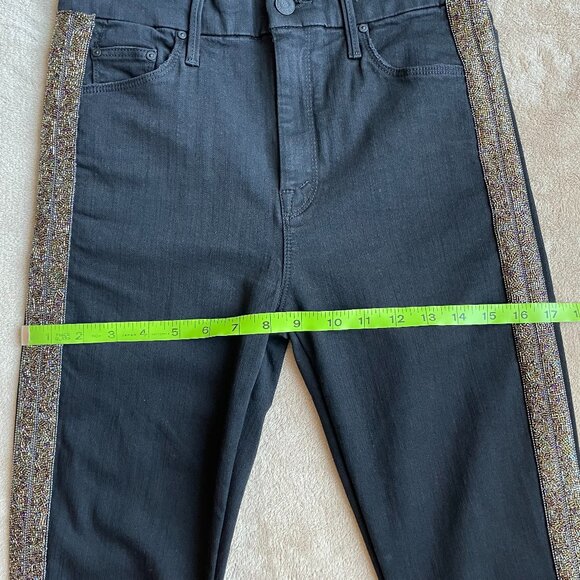 Mother High Waisted Looker Ankle Fray-Guilt Flash - Picture 6 of 13